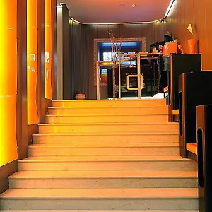 Отель Orange