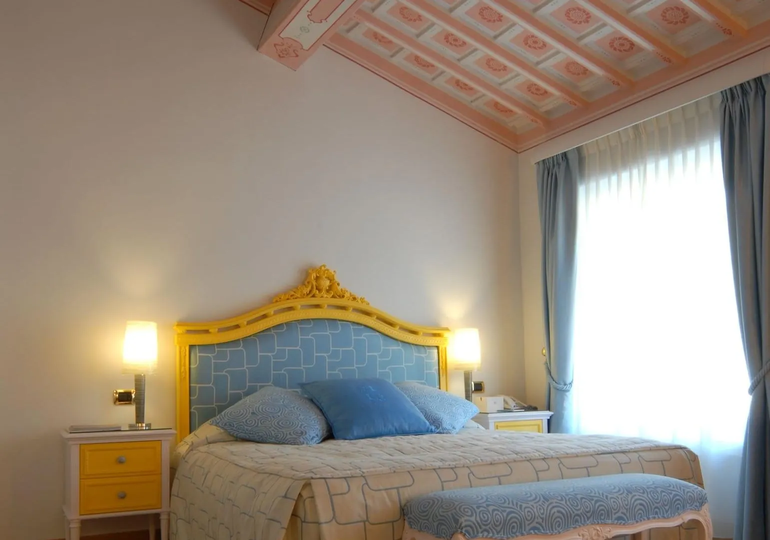 Byblos Art Hotel Villa Amista Сан-Пьетро-ин-Карьяно